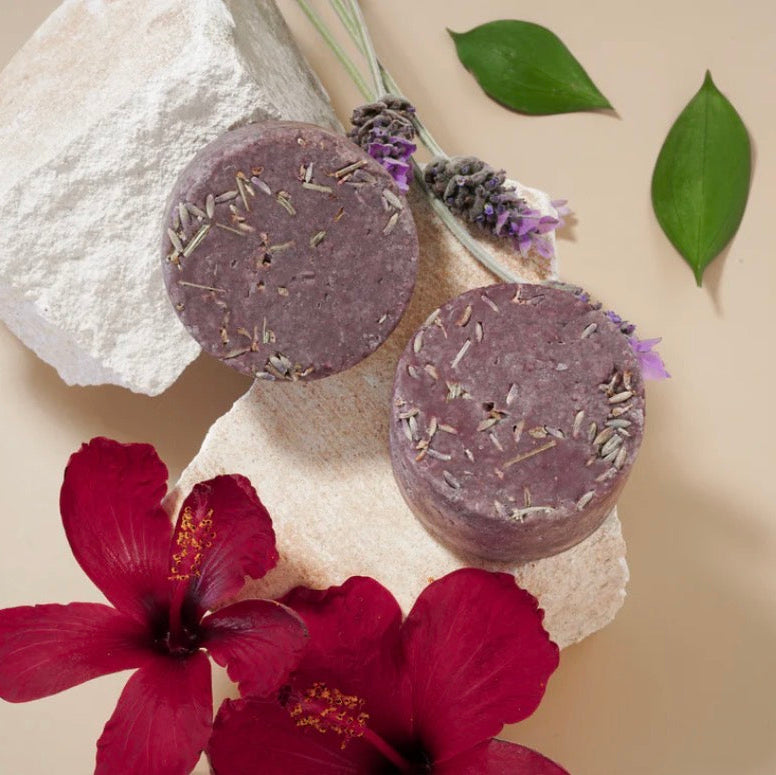 Champú sólido Flora KIA ORA - Revitalizante con camelia e hibisco
